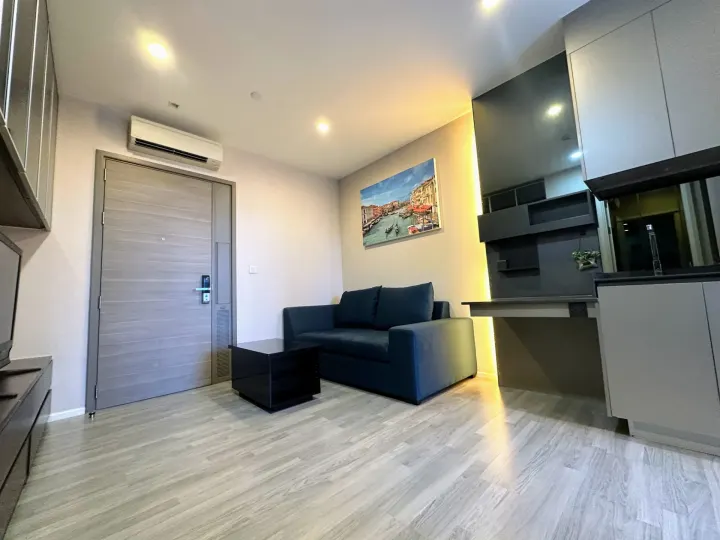 Property photos for The Room Sukhumvit 69