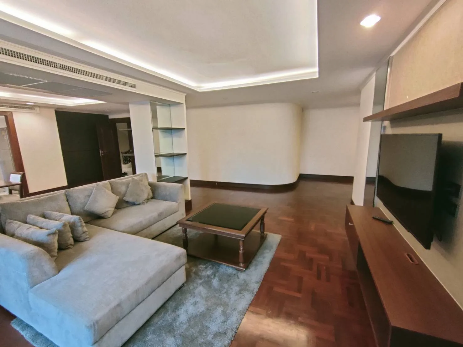 Property photos for Ploenruedee Residence