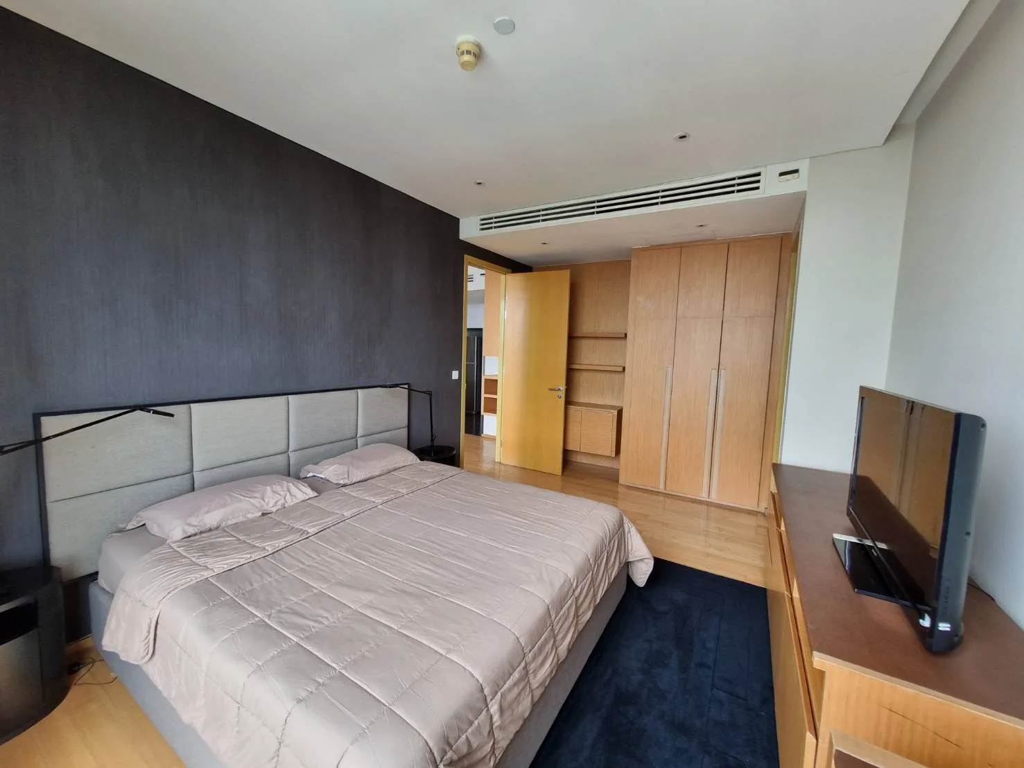 Property photos for Aequa Sukhumvit 49