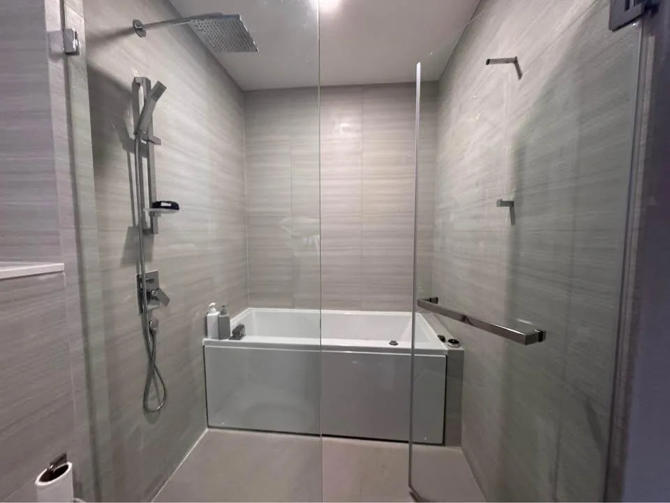 Property photos for Park Origin Thonglor