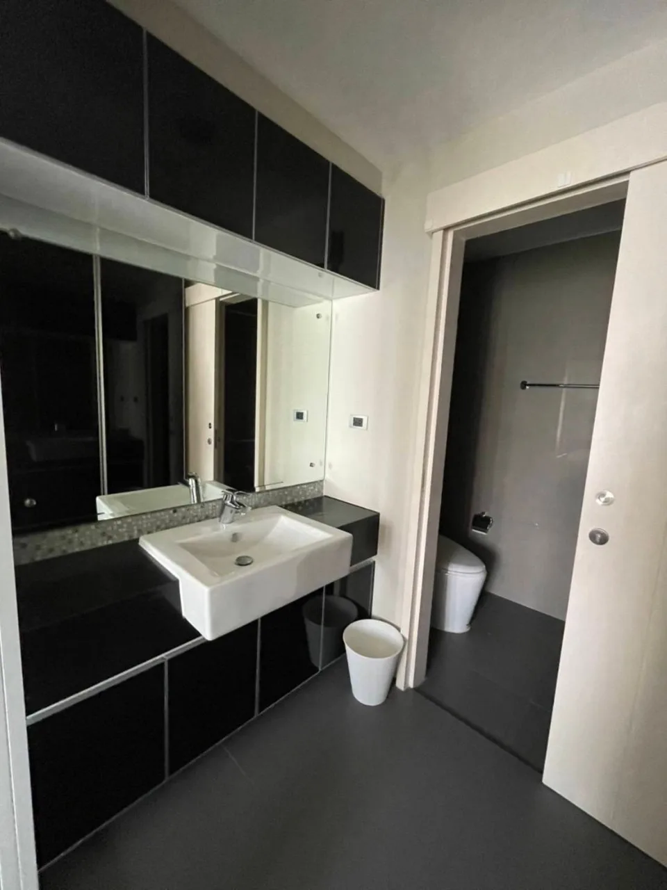 Property photos for The Crest Sukhumvit 34