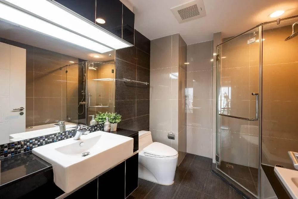Property photos for The Crest Sukhumvit 34