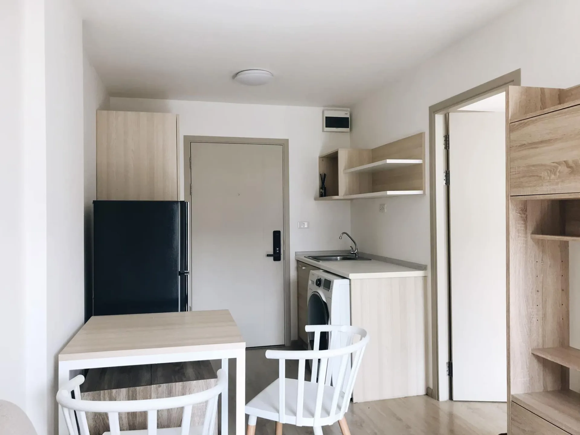 Property photos for Elio Del Ray