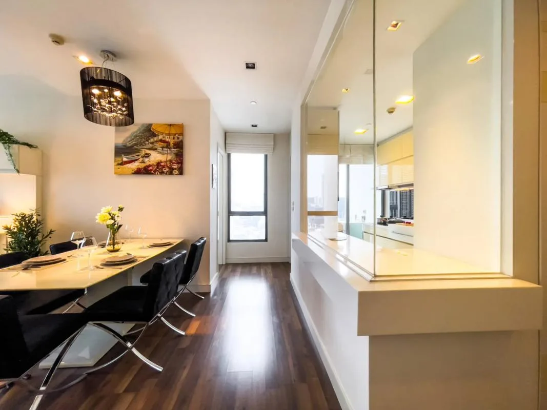 Property photos for The Room Sukhumvit 62