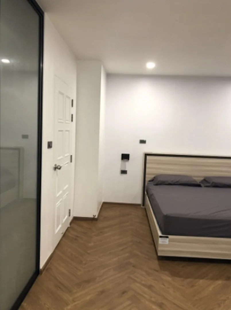 Property photos for Fifty Fifth Tower