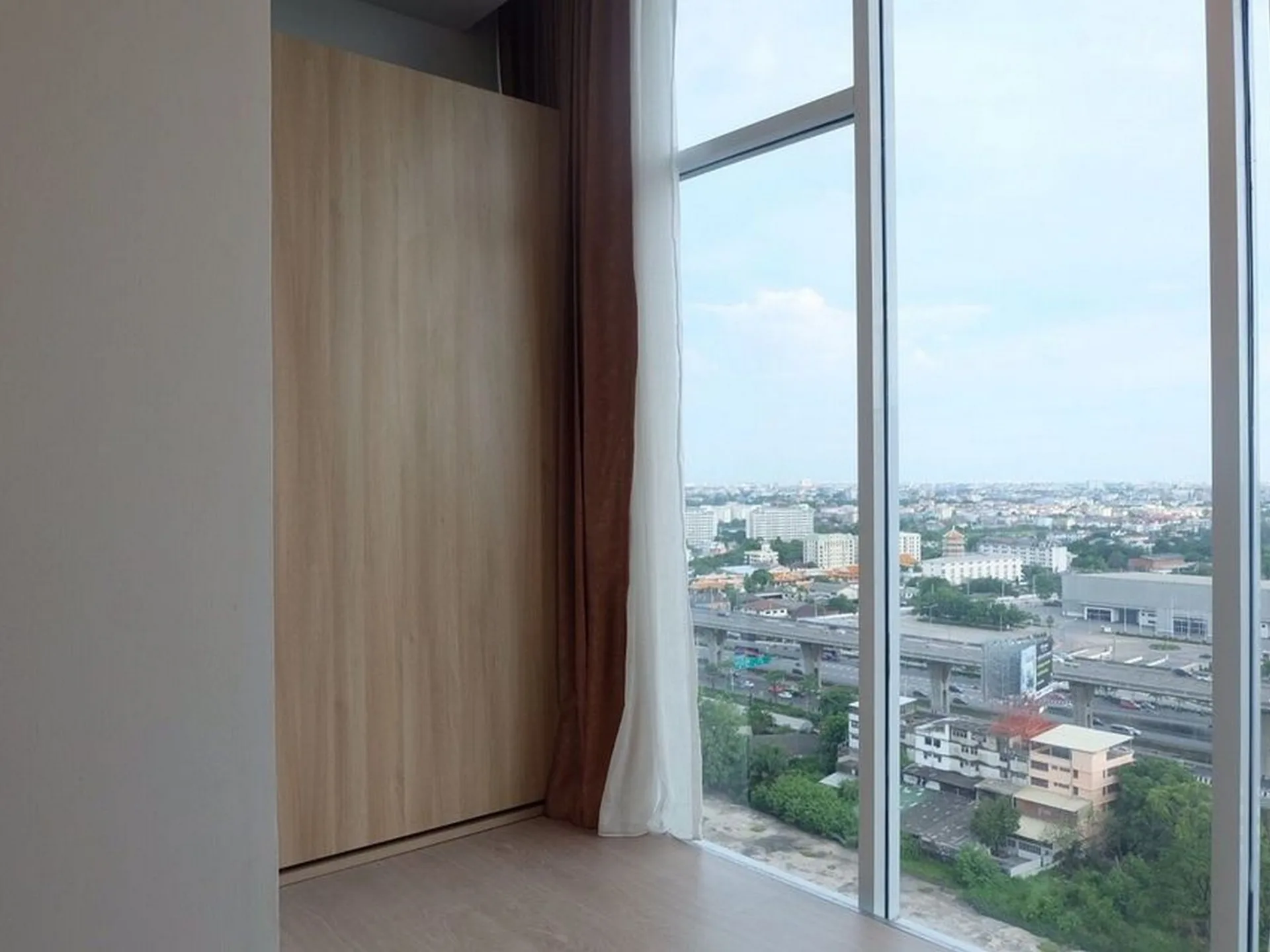 Property photos for The Sky Sukhumvit