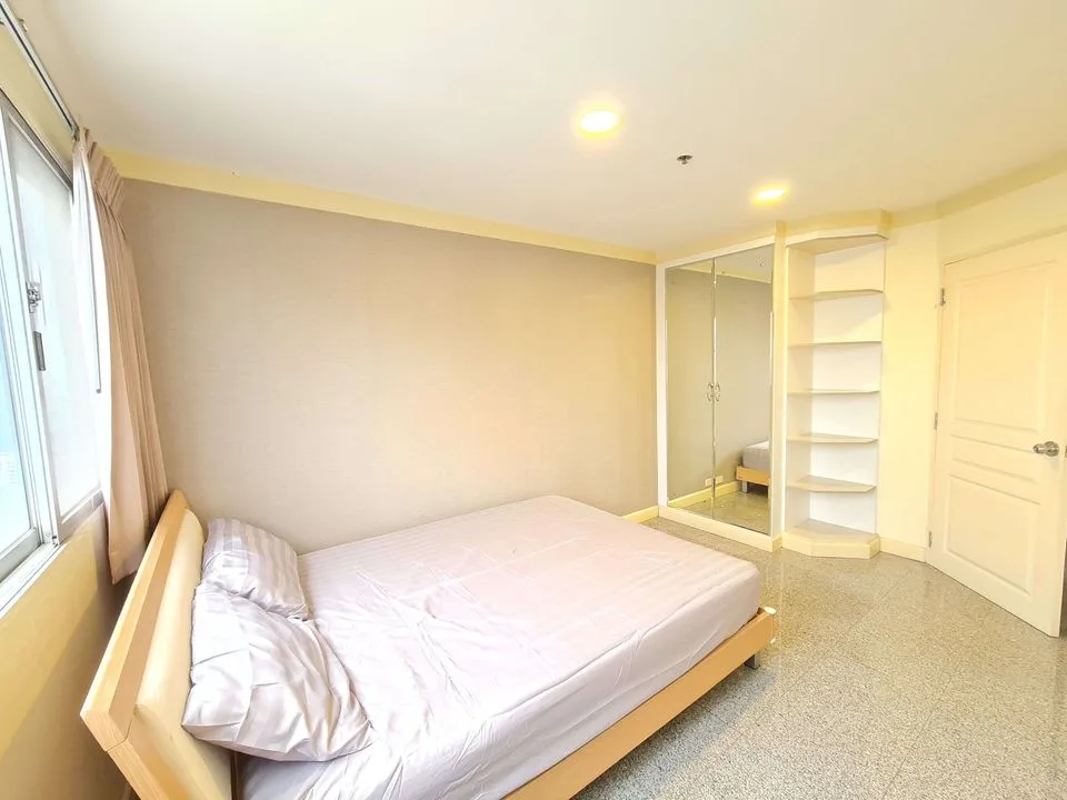 Property photos for The Waterford Diamond