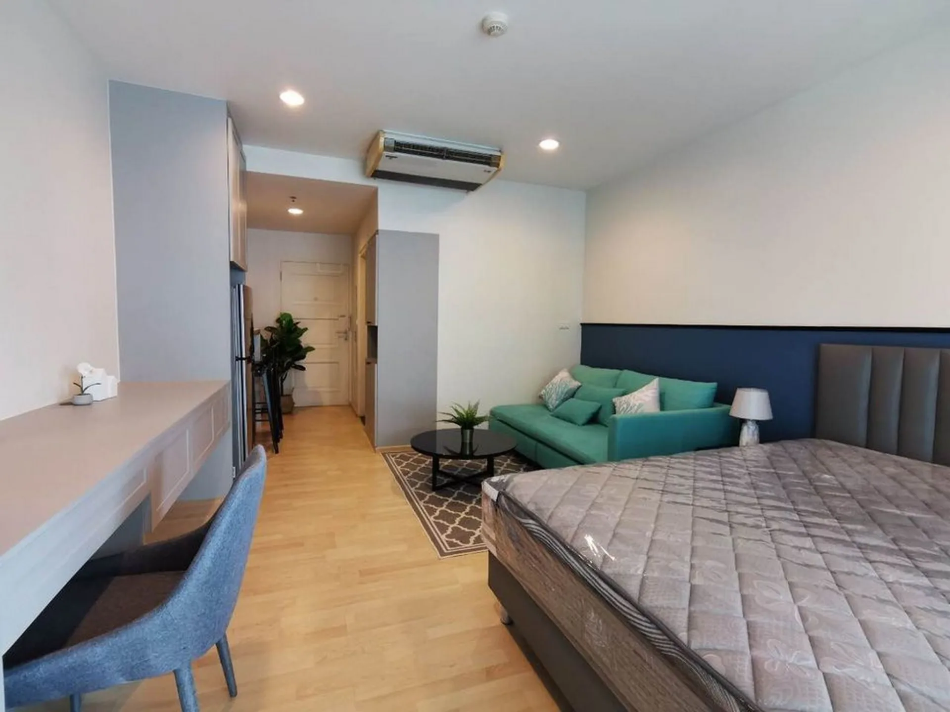 Property photos for Noble Lite