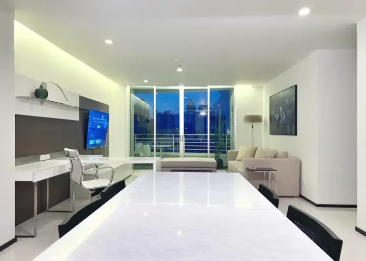 Property photos for Sathorn Heritage