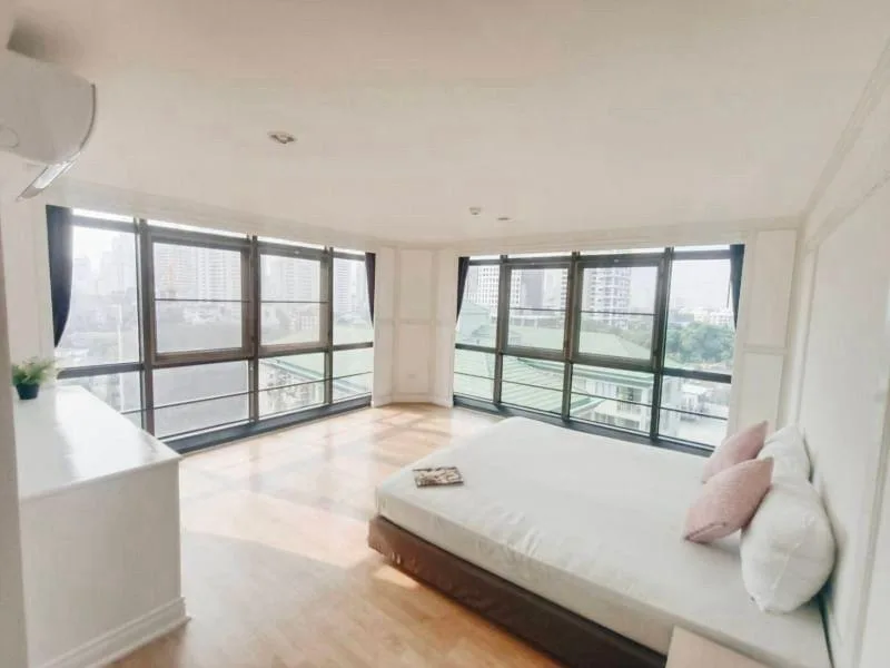 Property photos for The Waterford Diamond