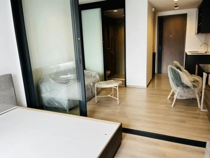Property photos for THE LINE Phahonyothin Park