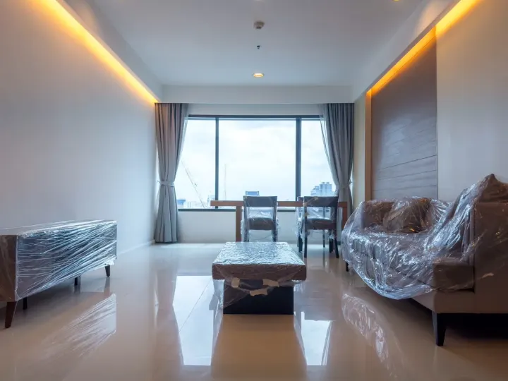 Property photos for The Royal Maneeya