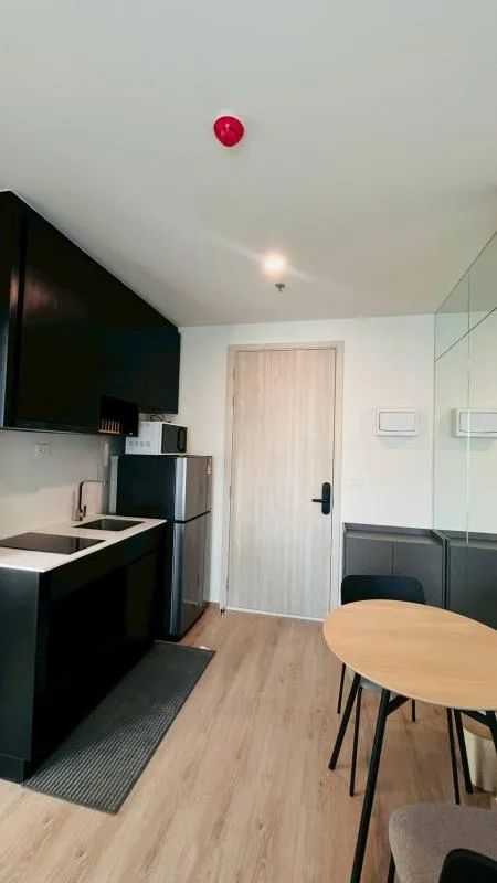 Property photos for Nue District R9