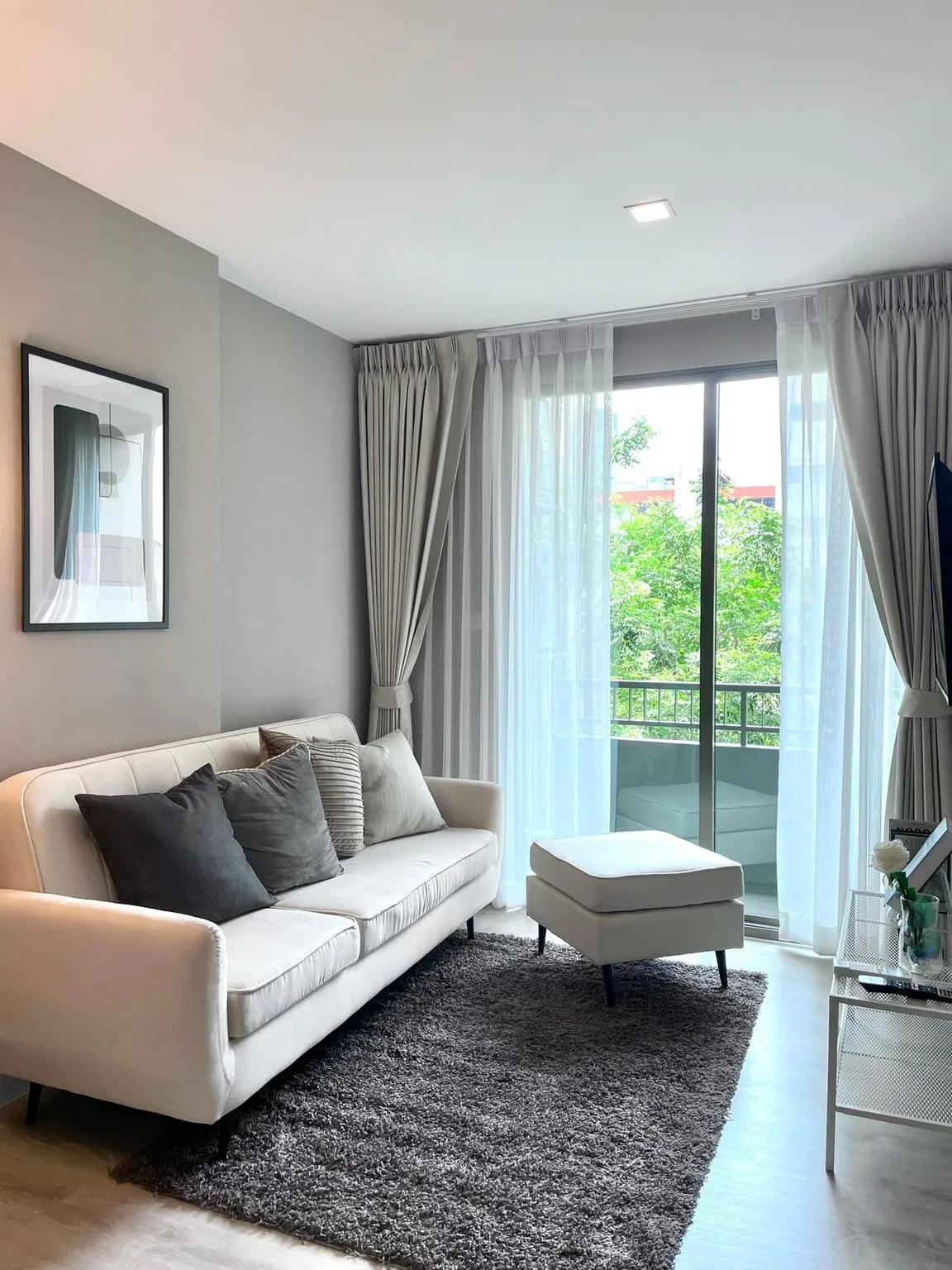 Property photos for Metro Luxe Ratchada
