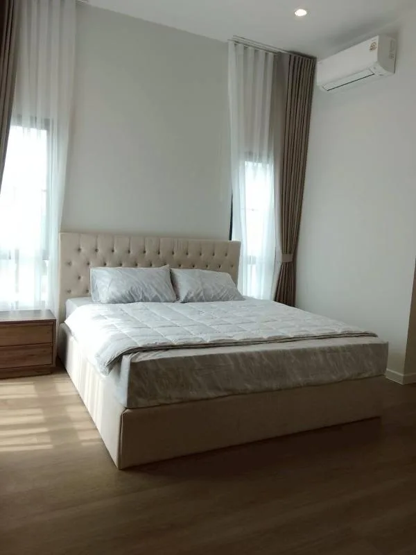 Property photos for Sansiri 10 East