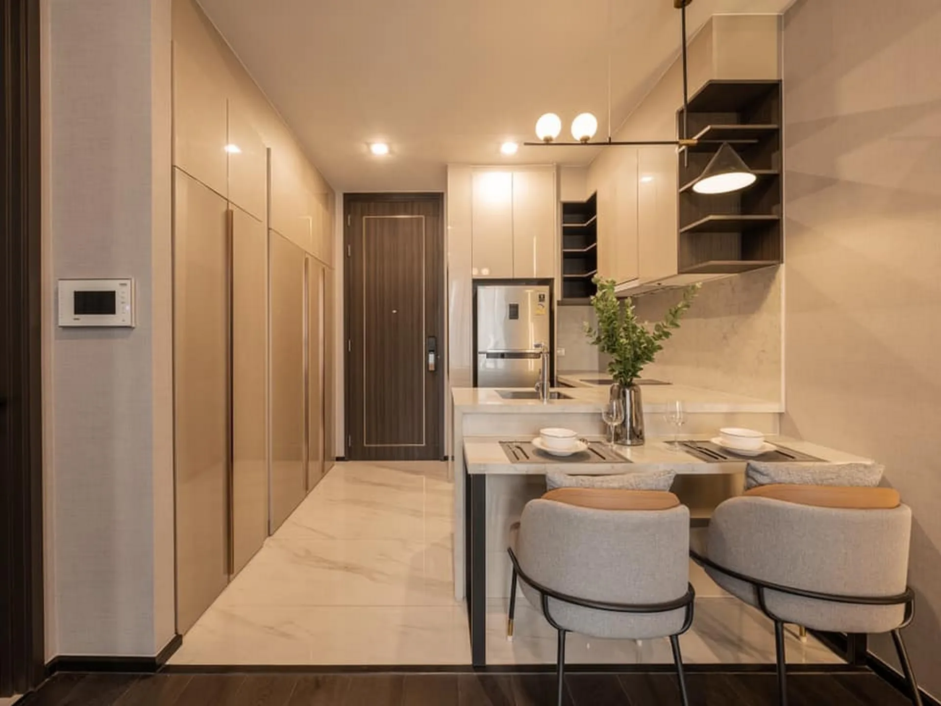 Property photos for Laviq Sukhumvit 57