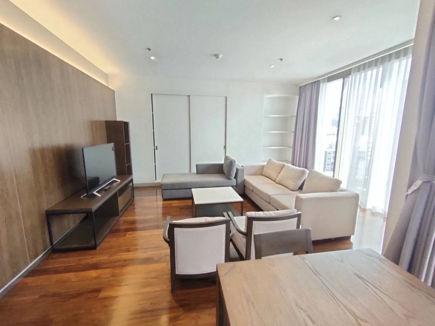Property photos for Piya Residence 28 -30
