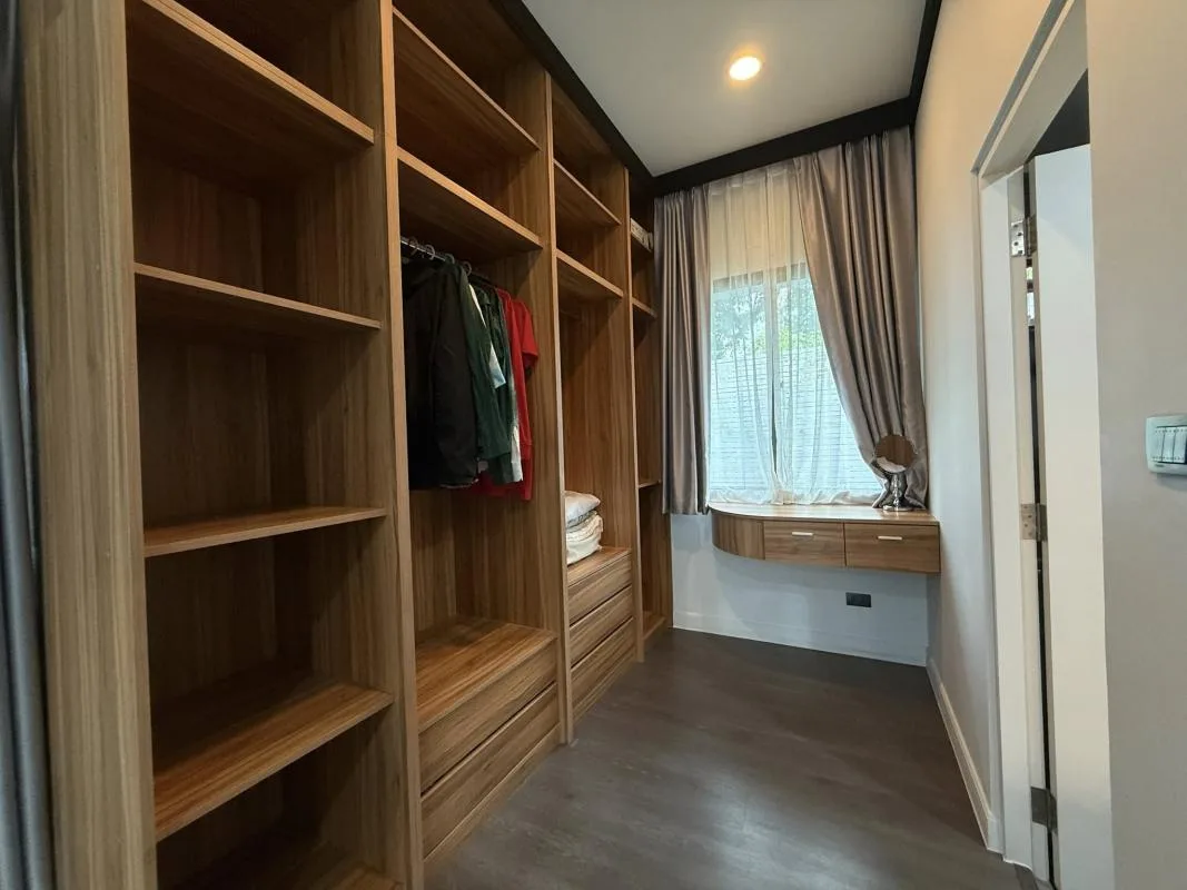 Property photos for Setthasiri Krungthep Kreetha 2