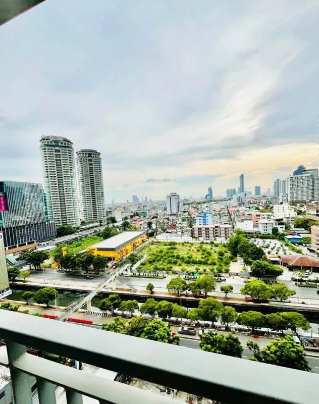 Property photos for Rhythm Sathorn - Narathiwas
