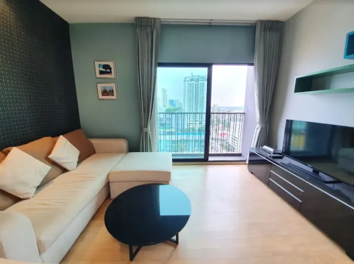 Property photos for Noble Reveal