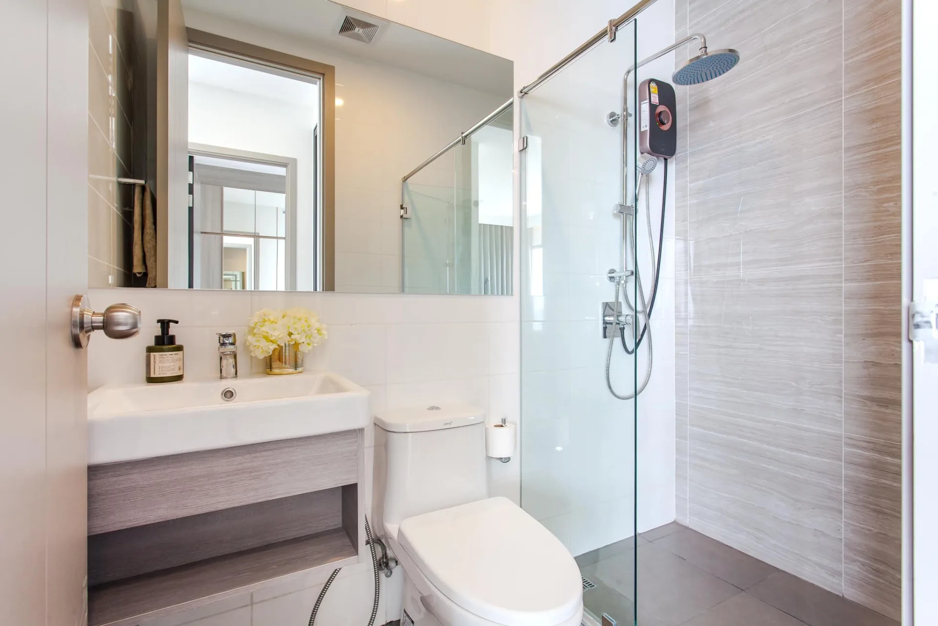 Property photos for Knightsbridge Prime Onnut