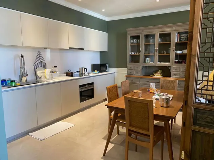 Property photos for Magnolias Waterfront Residences