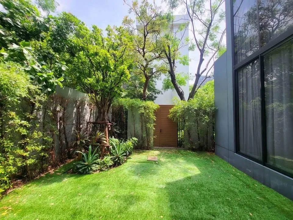 Property photos for Bugaan Krungthep Kreetha