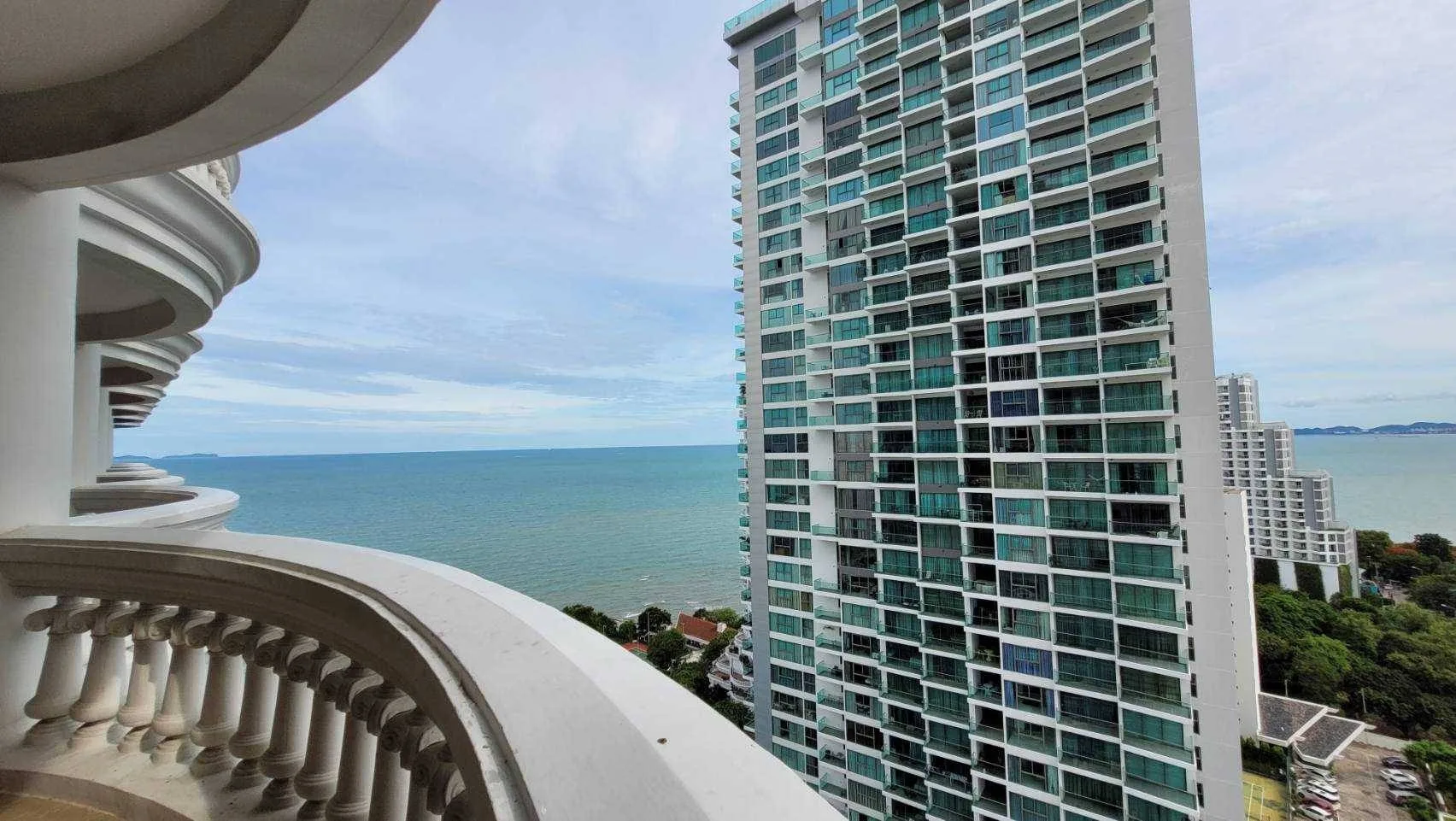Property photos for Park Beach Condominium