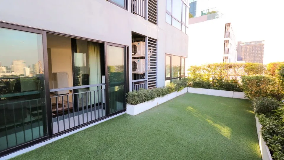 Property photos for Knightsbridge Bearing
