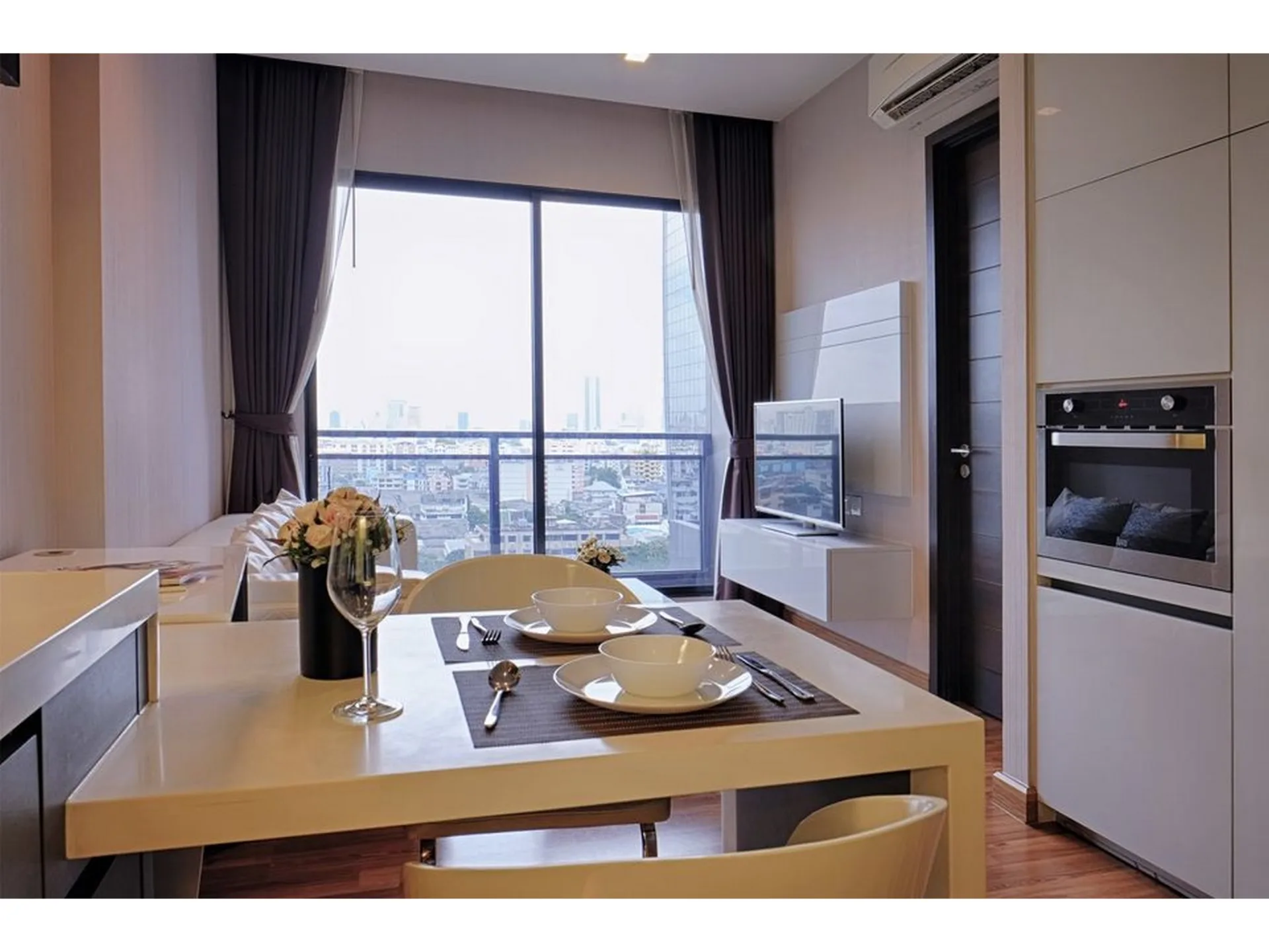 Property photos for Ivy Ampio