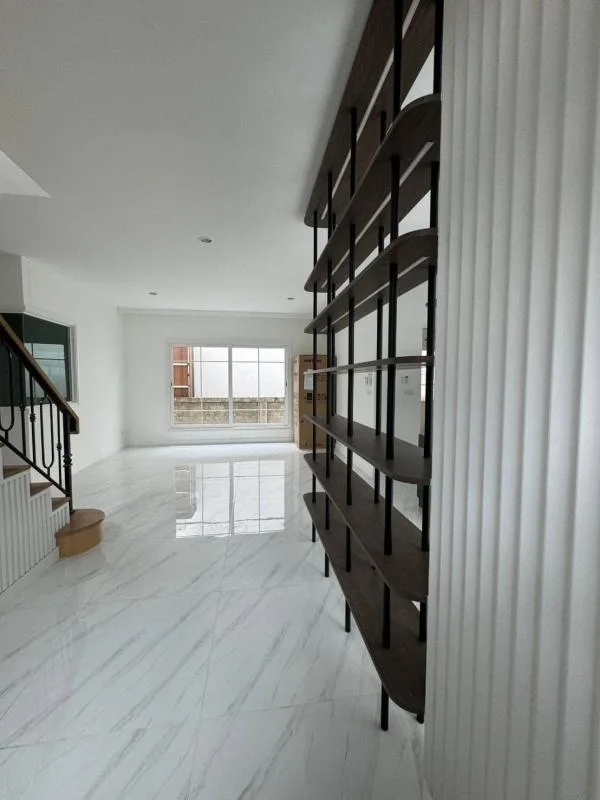 Property photos for Grandio Sathorn