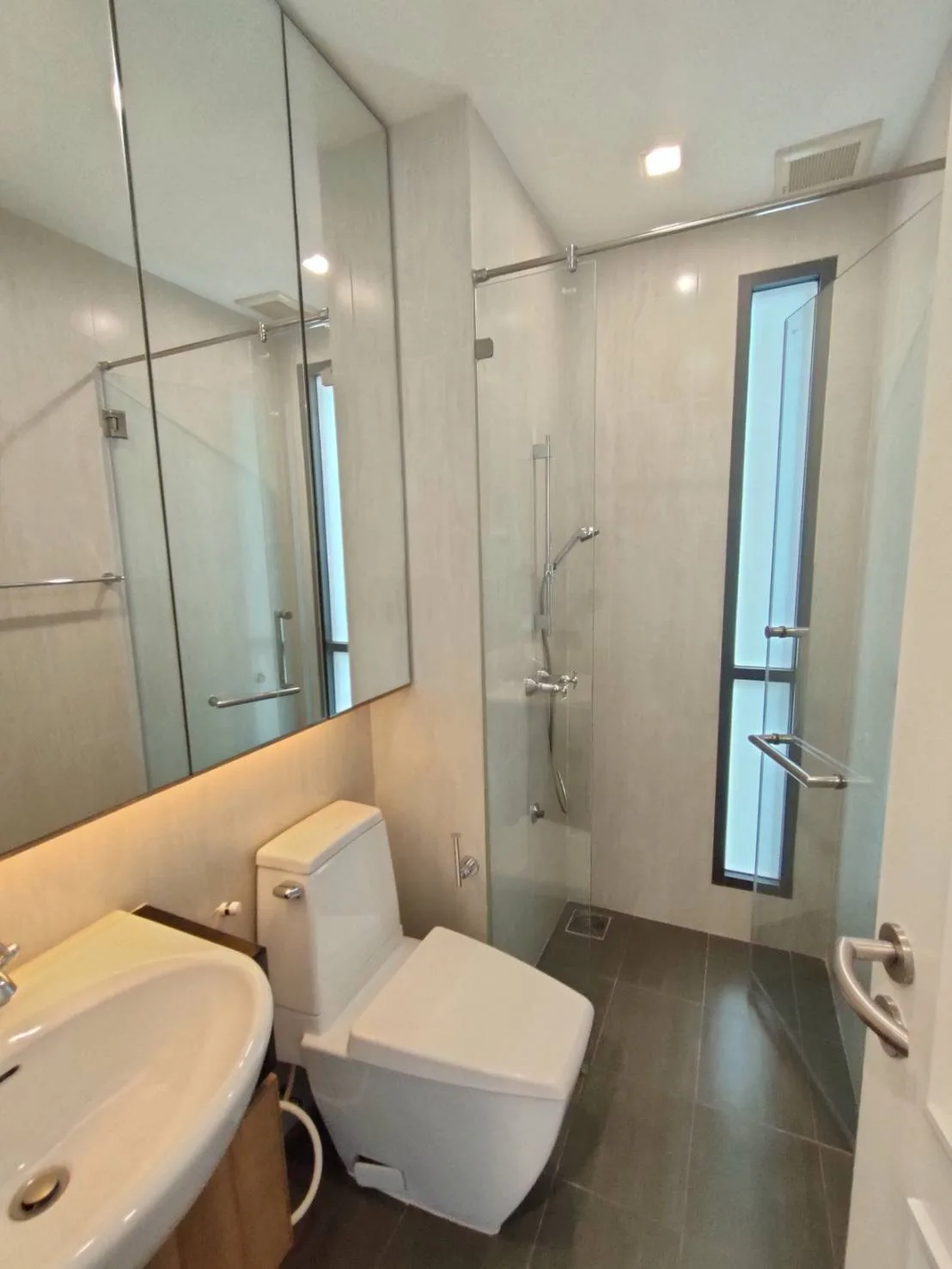 Property photos for Monet House Apartment