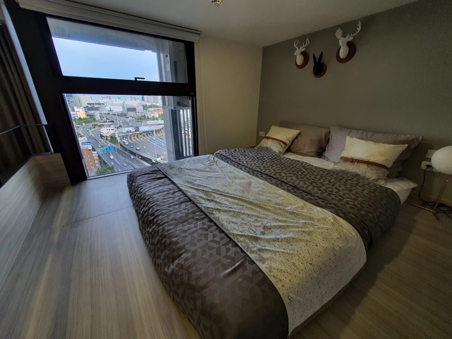 Property photos for Chewathai Residence Asoke