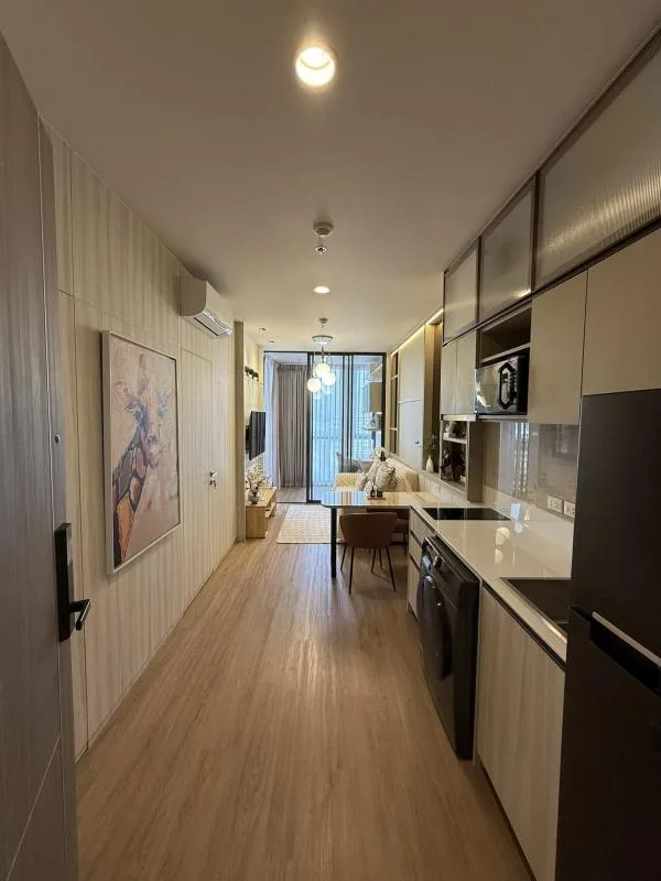 Property photos for The Issara Sathorn