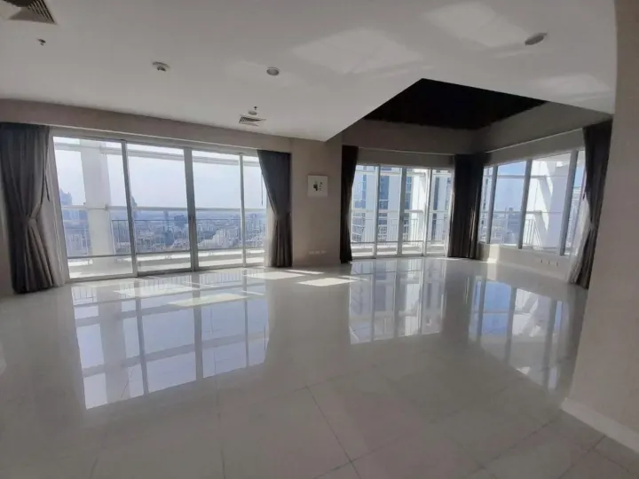Property photos for Baan Rajprasong