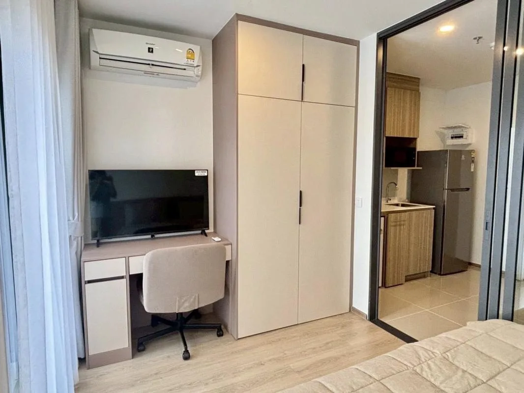 Property photos for Life Rama 4 - Asoke