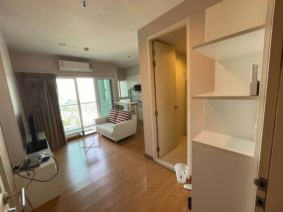 Property photos for The Parkland Grand Taksin