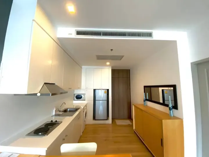 Property photos for Noble Refine