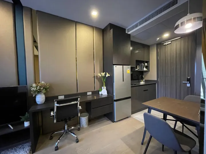 Property photos for Ashton Asoke