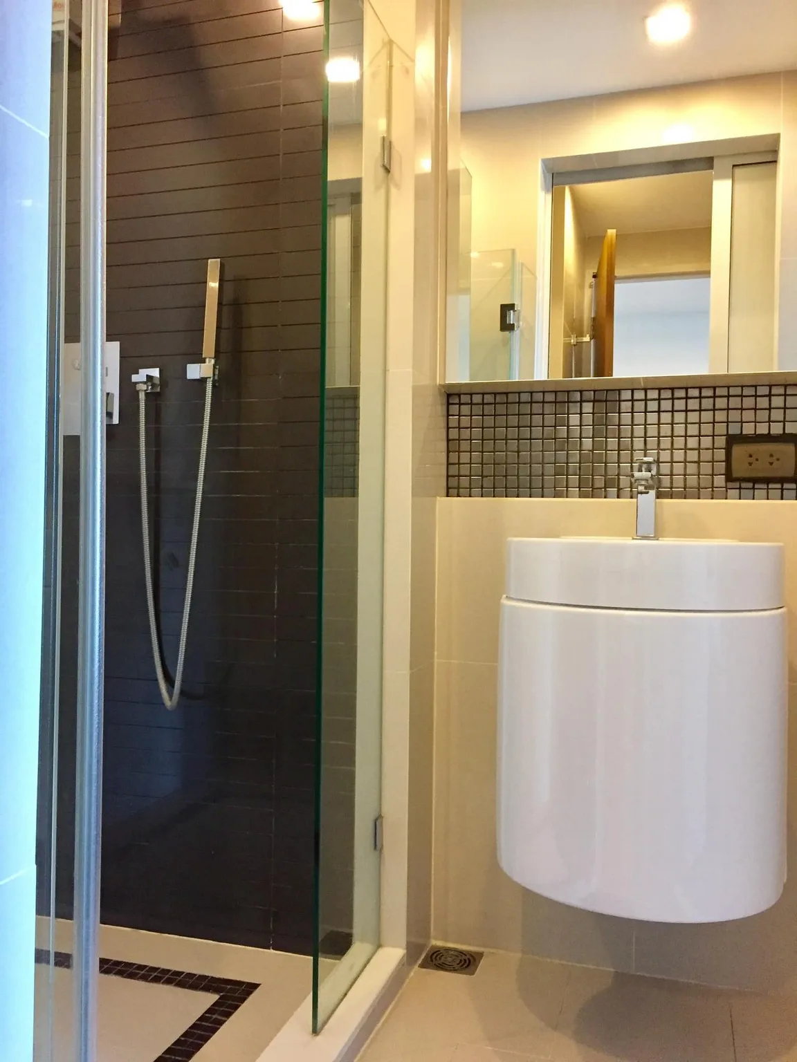 Property photos for Rhythm Sukhumvit 50