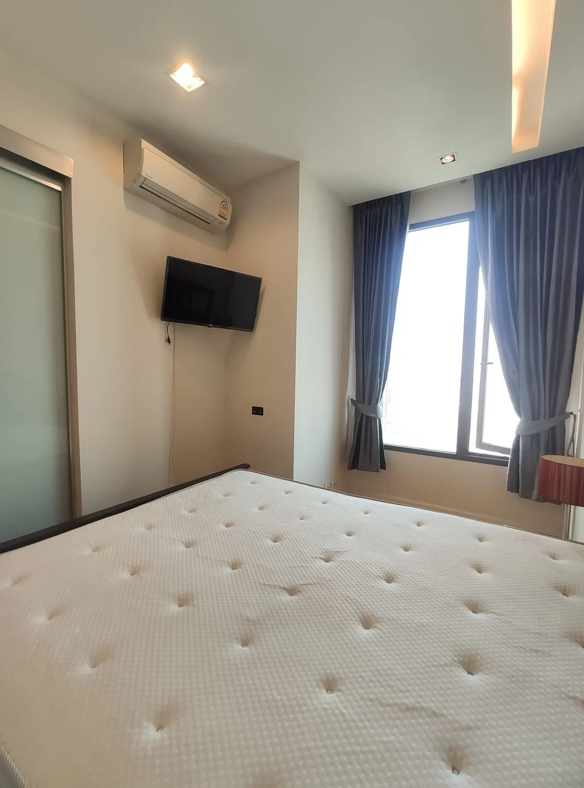 Property photos for Equinox Phahol-vibha