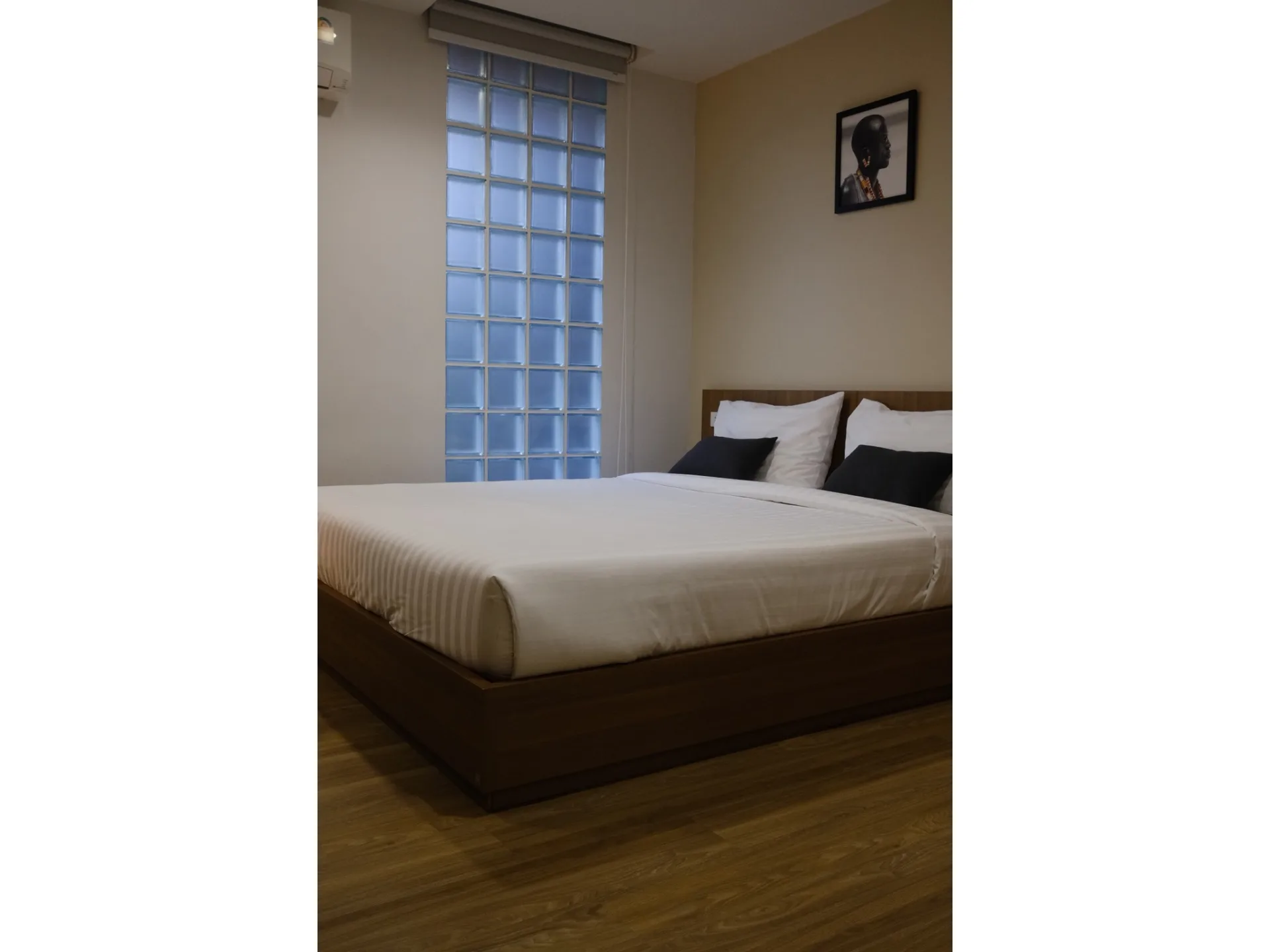 Property photos for Mayflower House Apartment