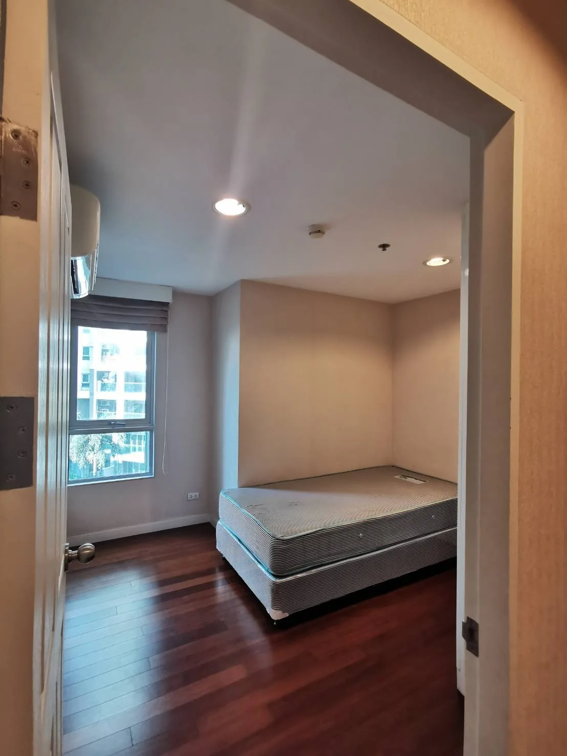 Property photos for Belle Grand Rama 9