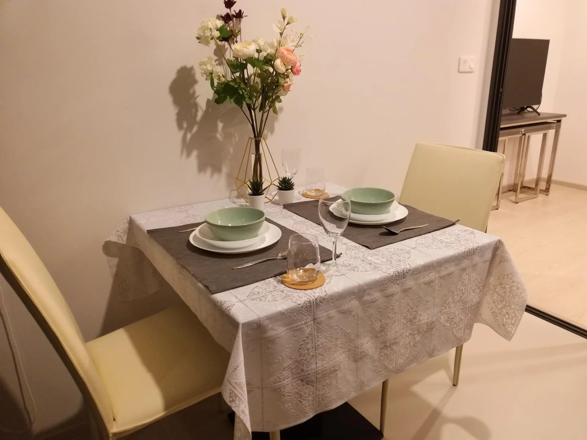 Property photos for Elio Del Nest Udomsuk