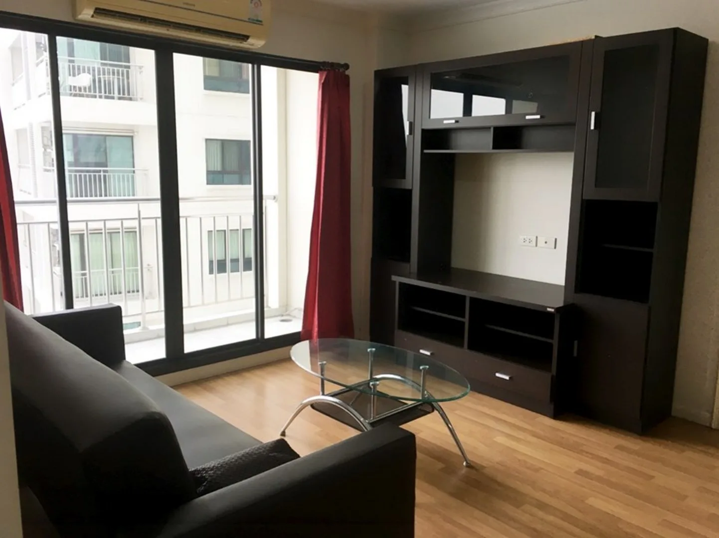 Property photos for Lumpini Place Narathiwas - Chaopraya