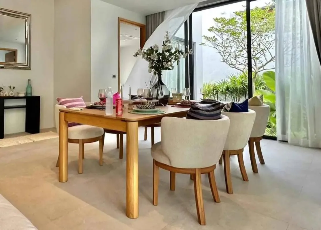 Property photos for Botanica Modern Loft