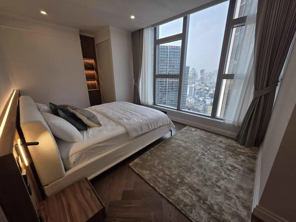 Property photos for La Clef / The Residences 38