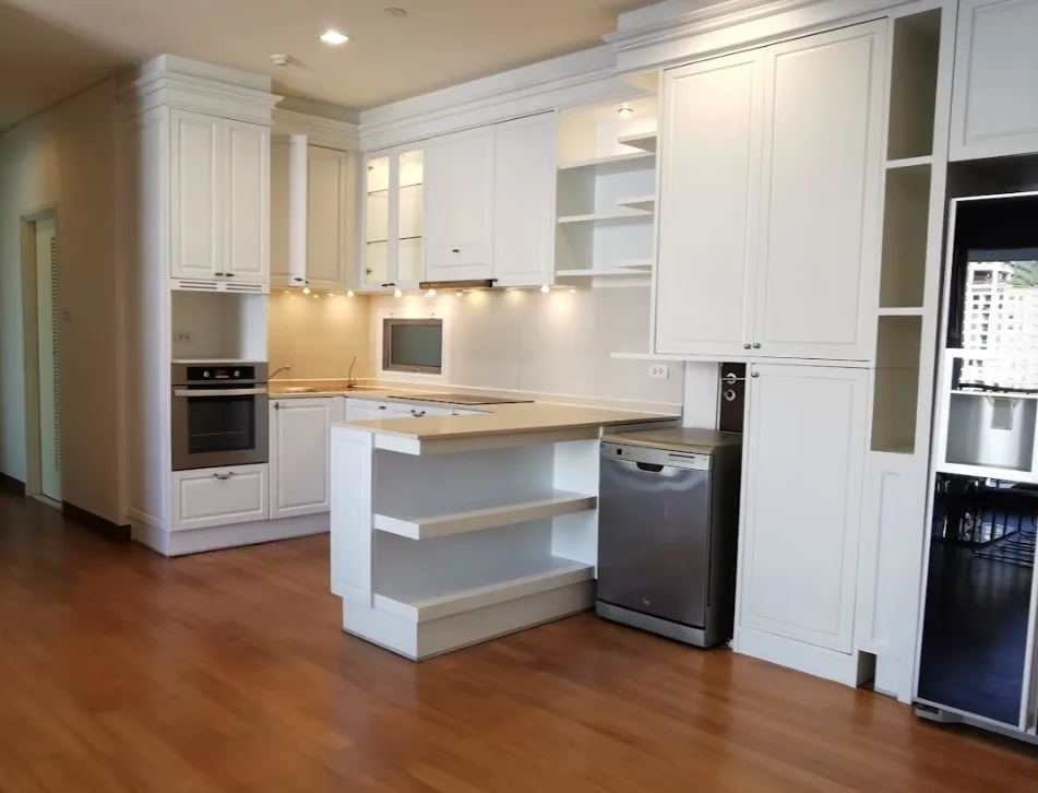 Property photos for Ivy Thonglor