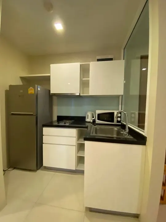 Property photos for Beverly 33