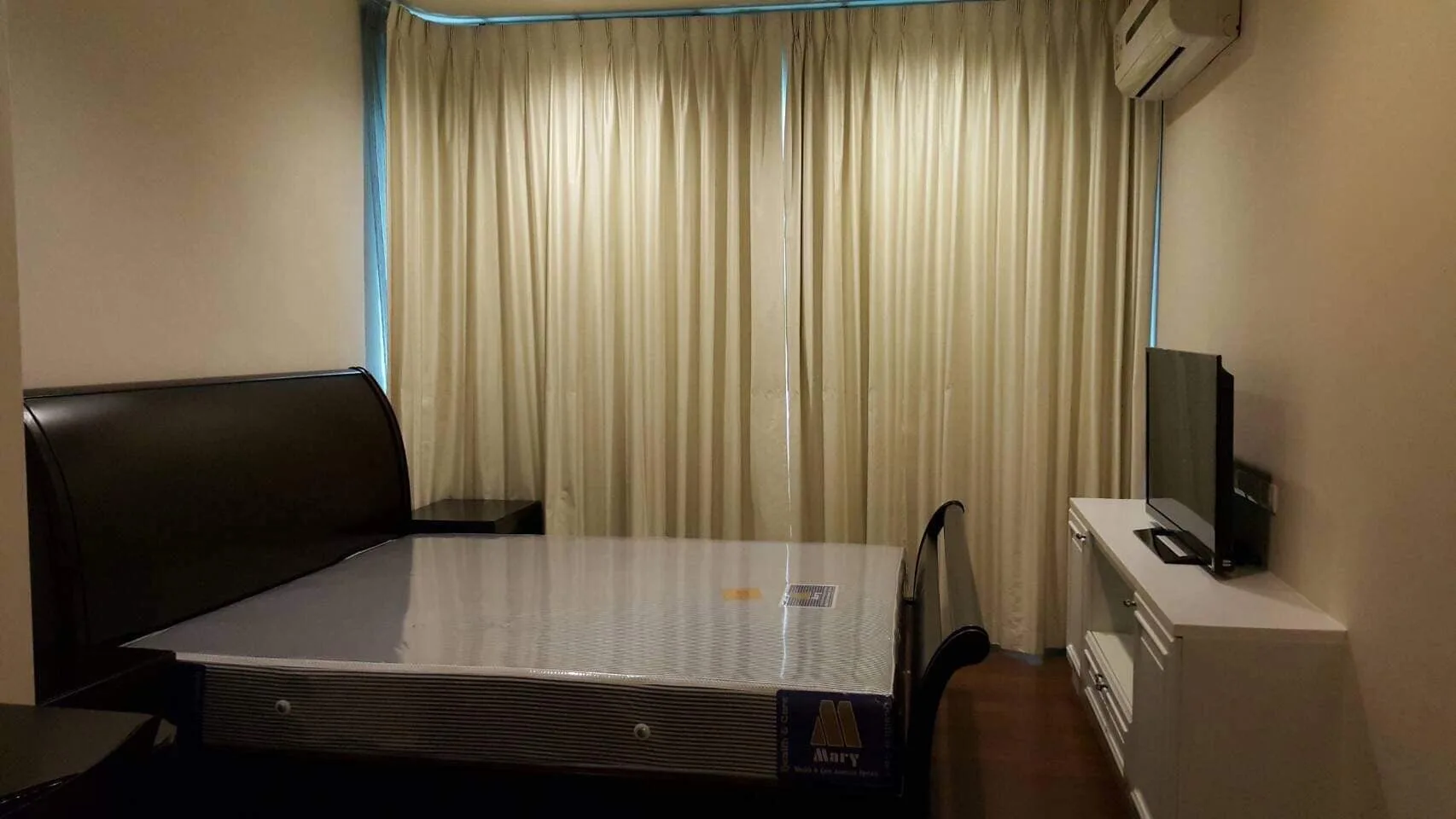 Property photos for Ivy Thonglor